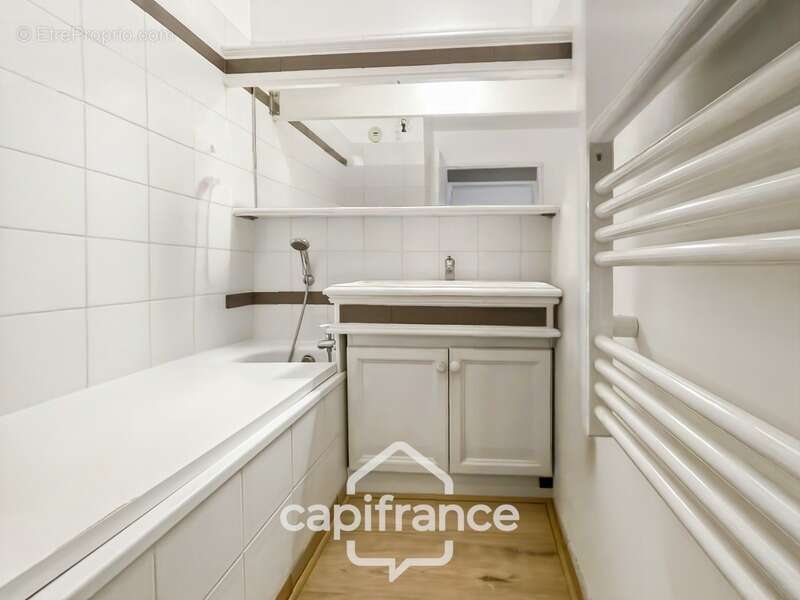 Appartement à MALLEMORT
