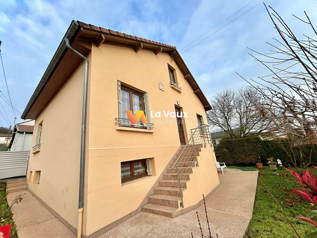 Maison à NEUVES-MAISONS