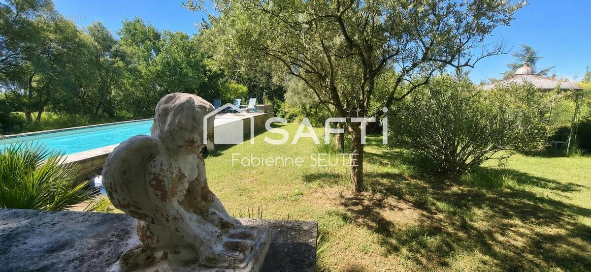 Photo 1 - Maison à L'ISLE-SUR-LA-SORGUE