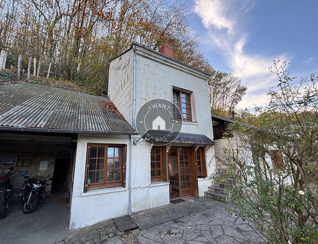 Maison à GENNES