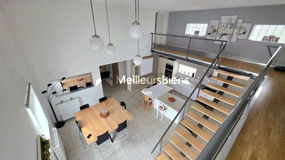 Maison à PREUX-AU-SART