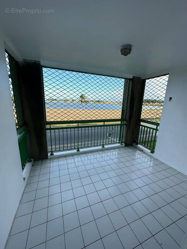 Appartement à KOUROU