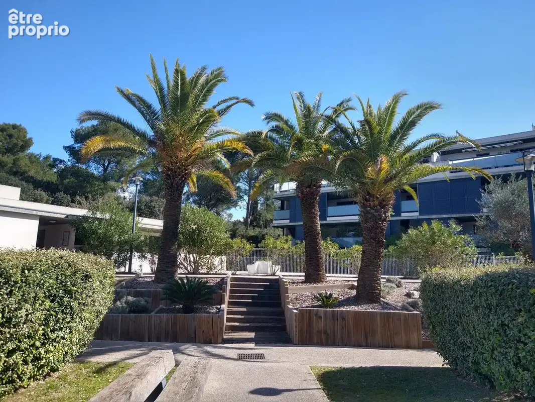 Appartement à LE CRES