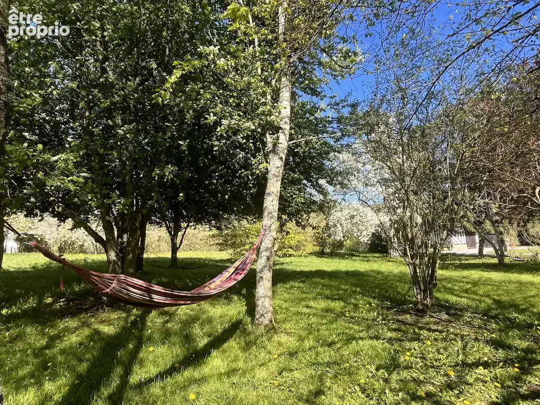 SOUS COMPROMIS Au coeur des vallées du sud Pays d'auge, au grand calme, jolie propriété normande... - photo 3