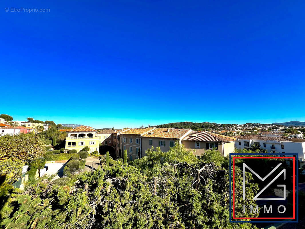 Appartement à SANARY-SUR-MER