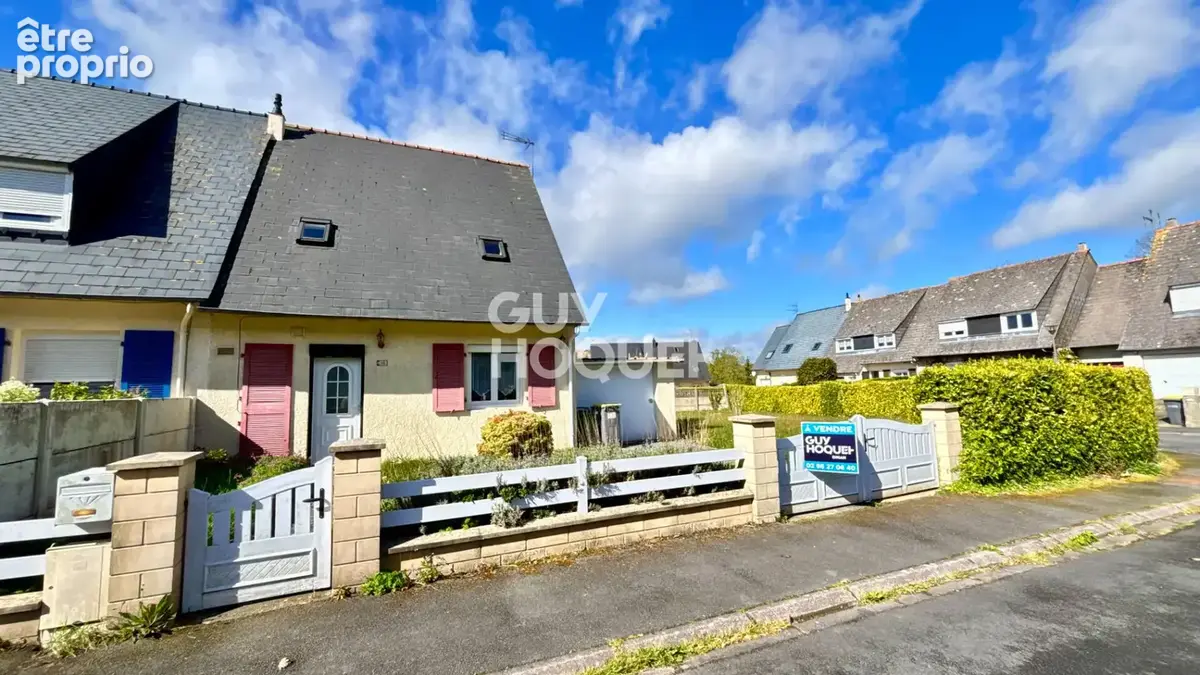 Maison à TRELIVAN