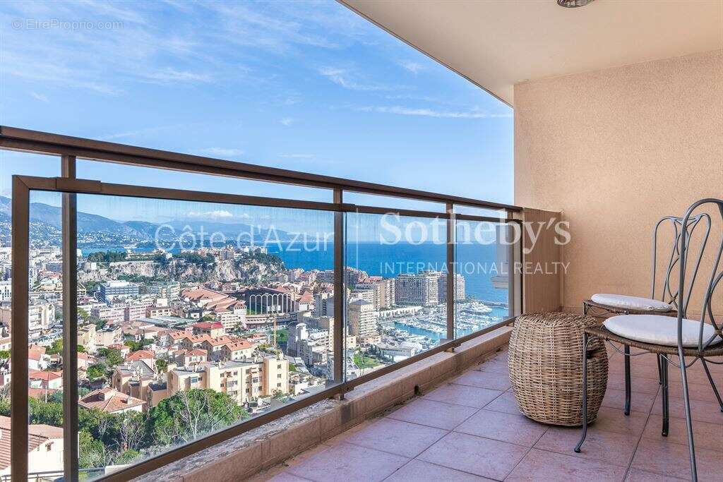 Appartement à CAP-D'AIL