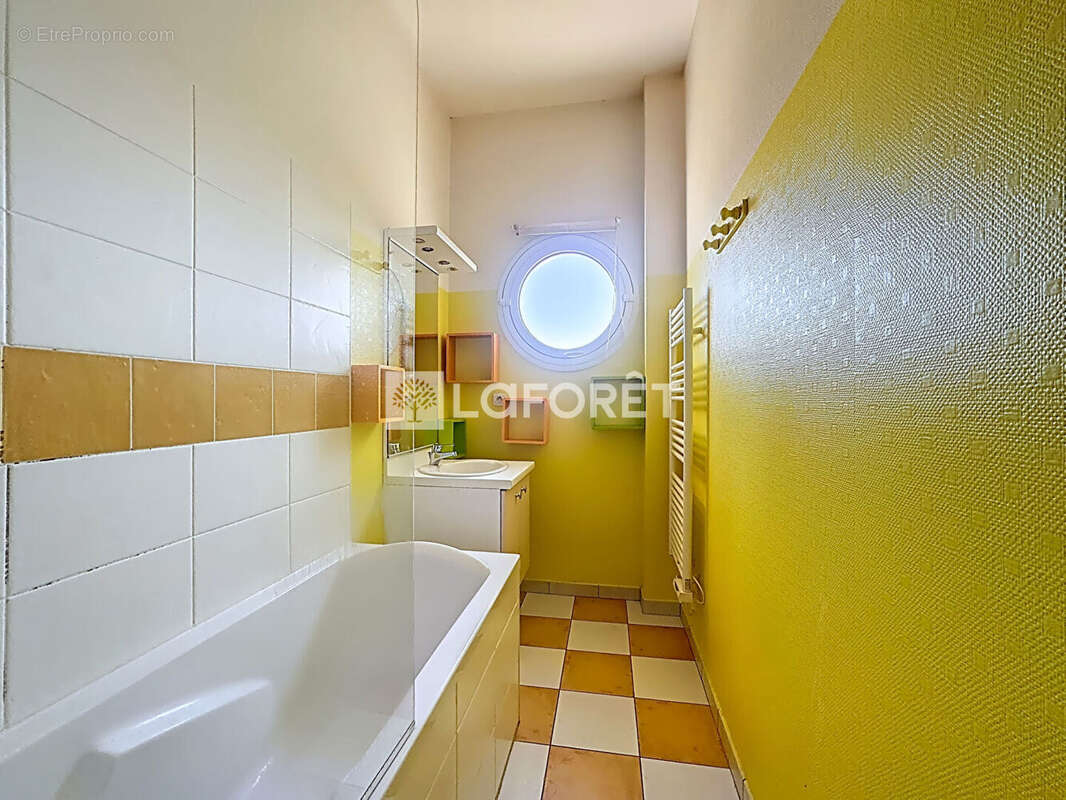 Appartement à OUISTREHAM