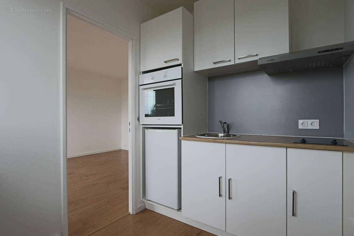 Appartement à LES PAVILLONS-SOUS-BOIS
