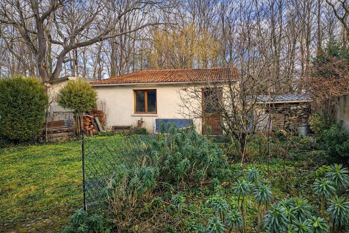 Maison à MAGNY-LES-HAMEAUX