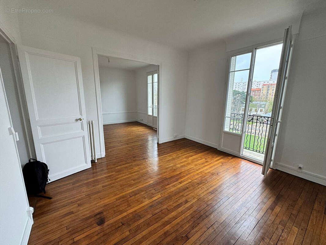 Appartement à COLOMBES