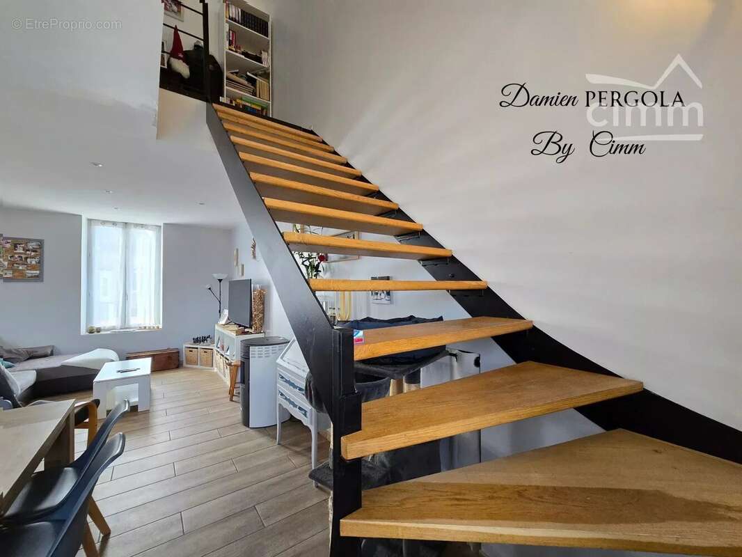 Maison rénovée de 115 m², située à 5 minutes à pied du centre-ville - photo 4