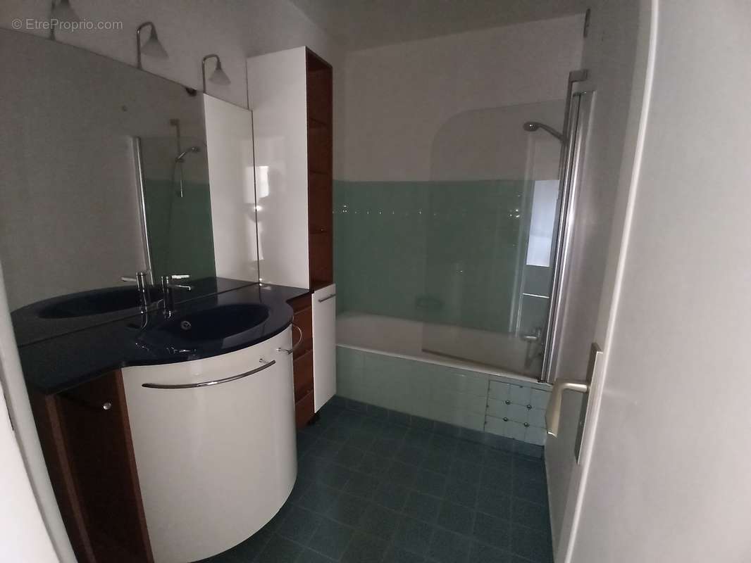 Appartement à SAINT-JORIOZ