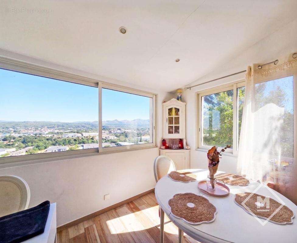 Maison à MARSEILLE-11E