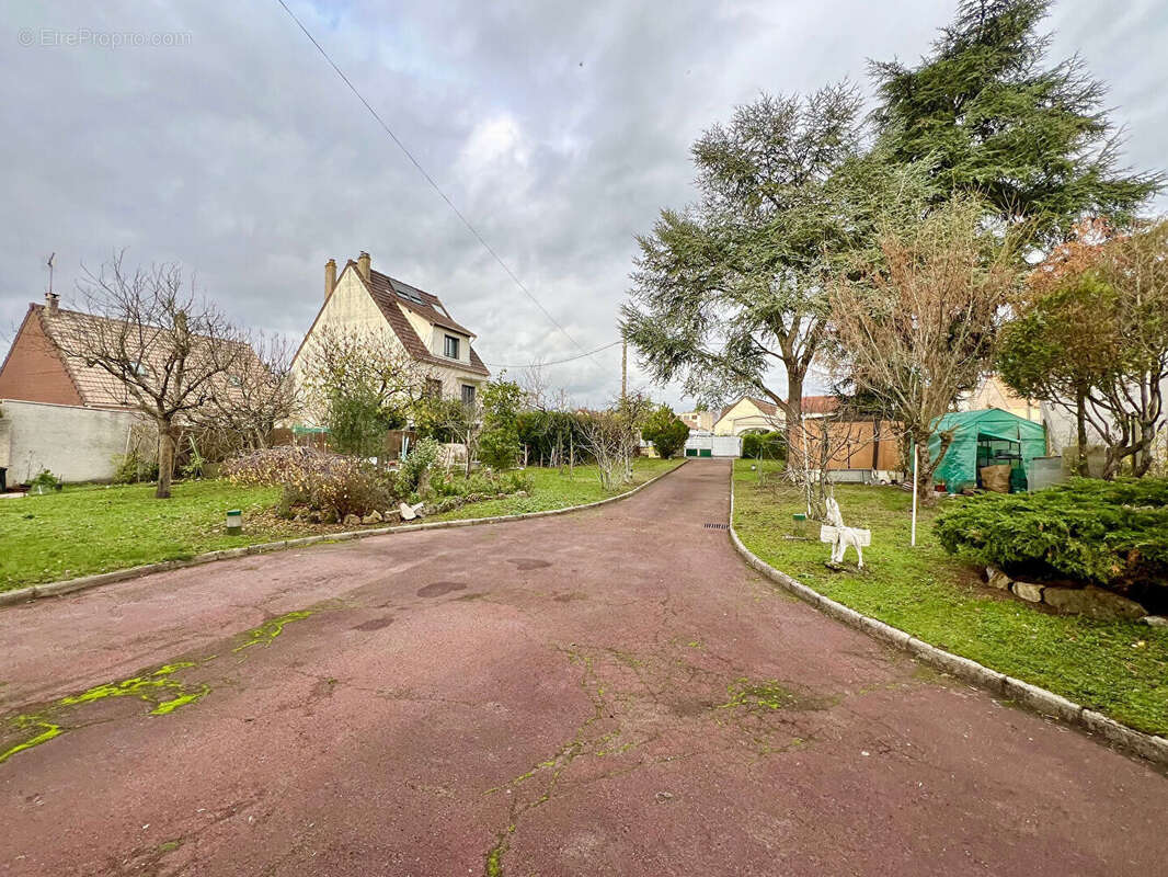 Maison à CONFLANS-SAINTE-HONORINE