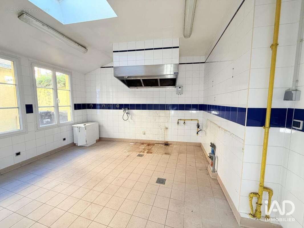 Photo 4 - Commerce à NOGENT-LE-ROTROU