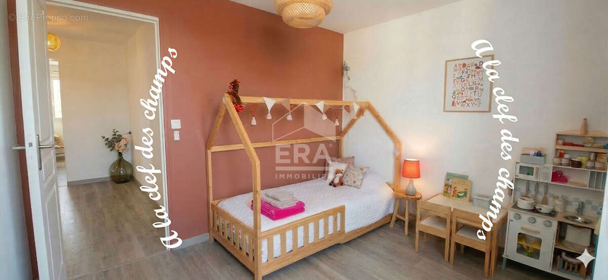 Maison à BURES-SUR-YVETTE