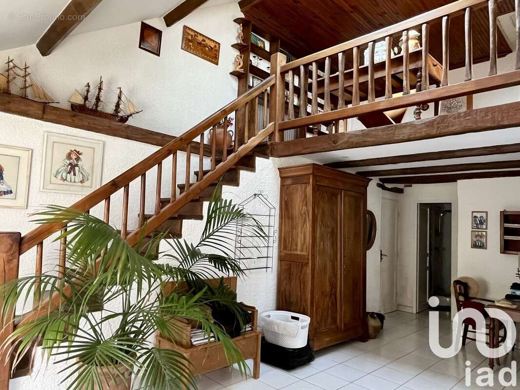 Photo 6 - Maison à LE PERRAY-EN-YVELINES