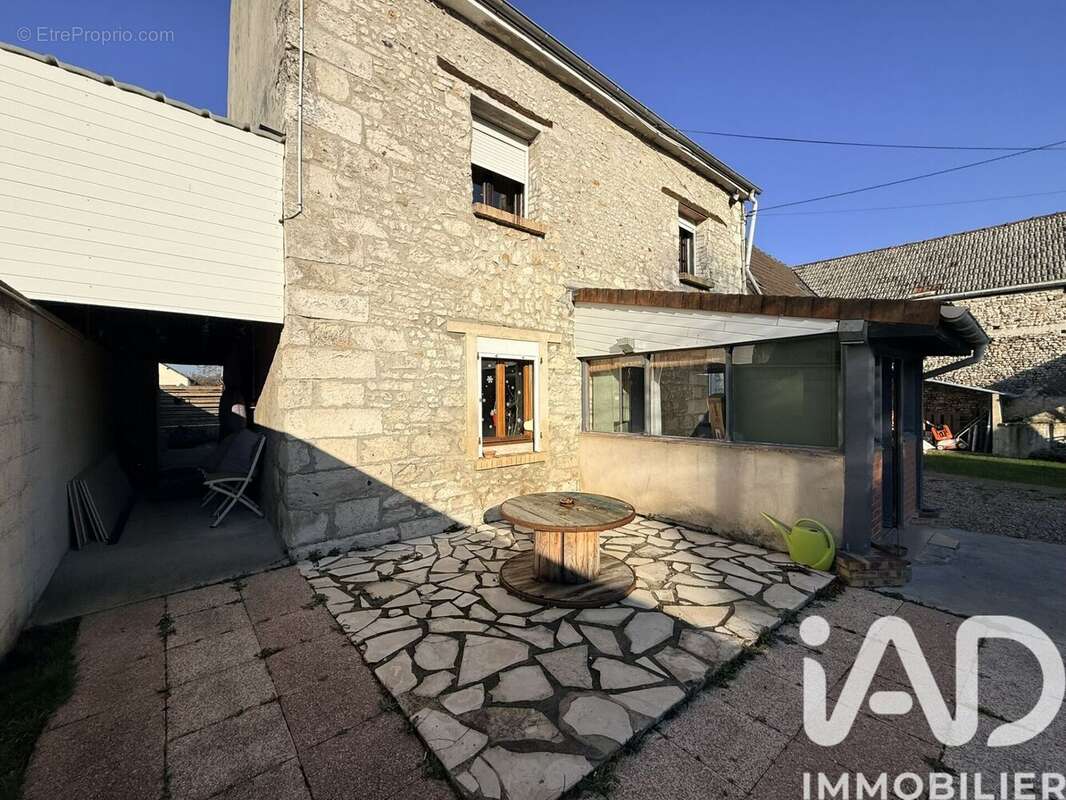 Photo 2 - Maison à LIMETZ-VILLEZ