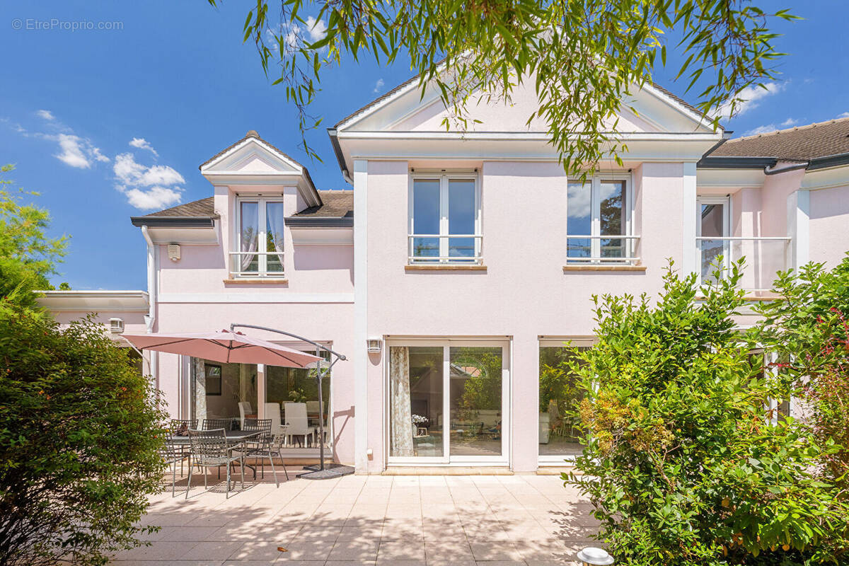 Maison à AULNAY-SOUS-BOIS