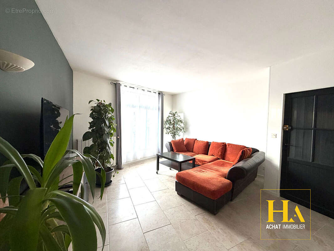 Appartement à ROMANS-SUR-ISERE