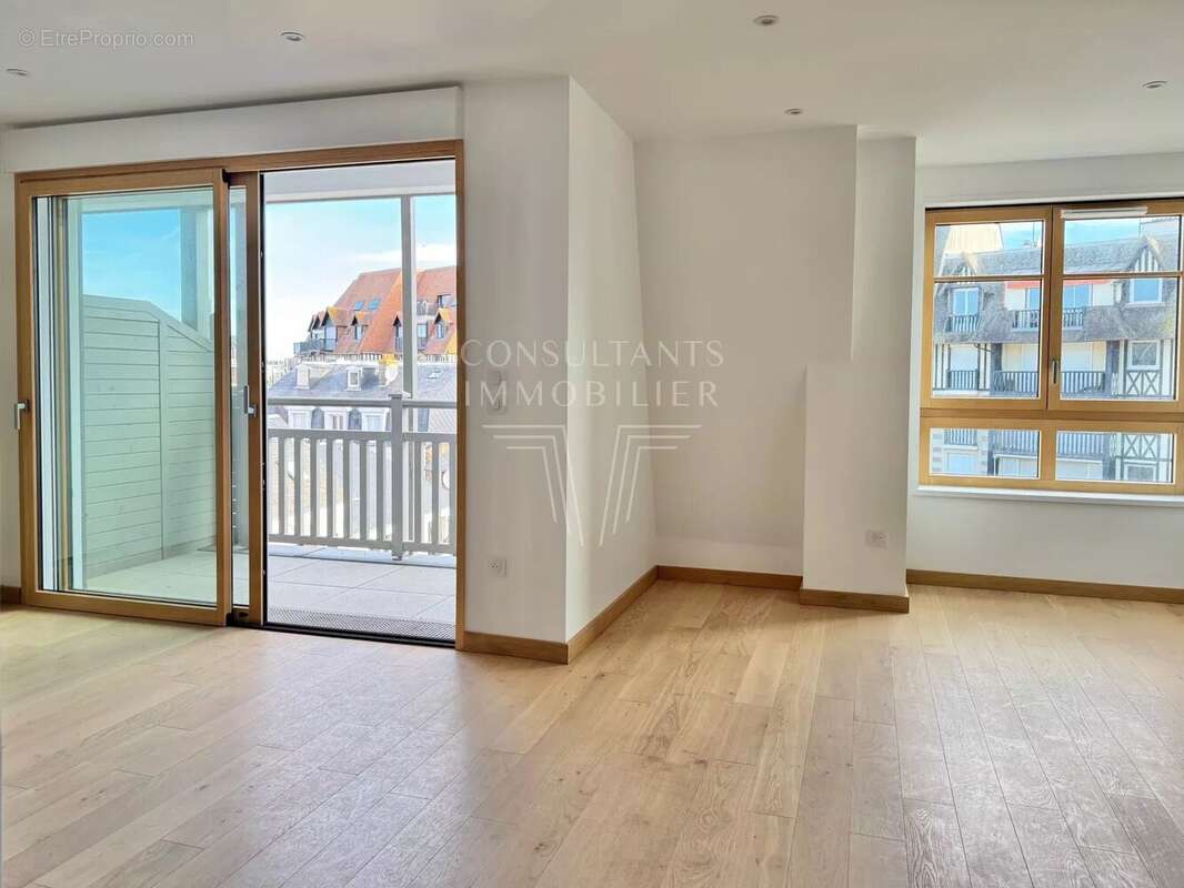 Appartement à DEAUVILLE