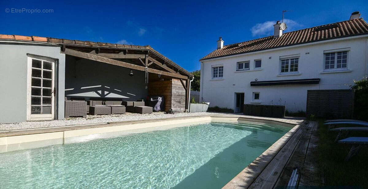 Maison à SAINTE-PAZANNE