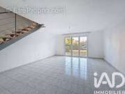 Photo 1 - Appartement à SAINT-MARTIN-DE-CRAU