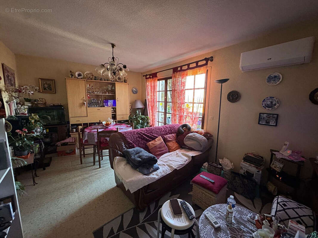 Appartement à CORNEILHAN