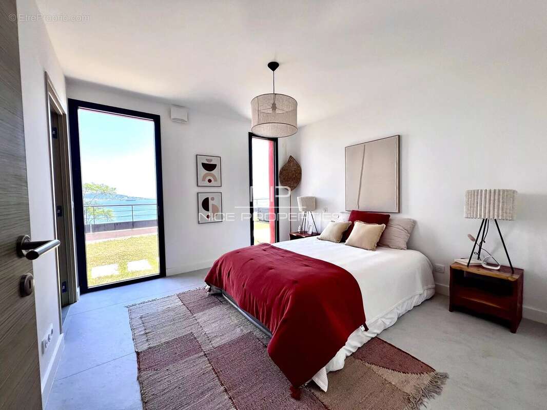 Appartement à THEOULE-SUR-MER