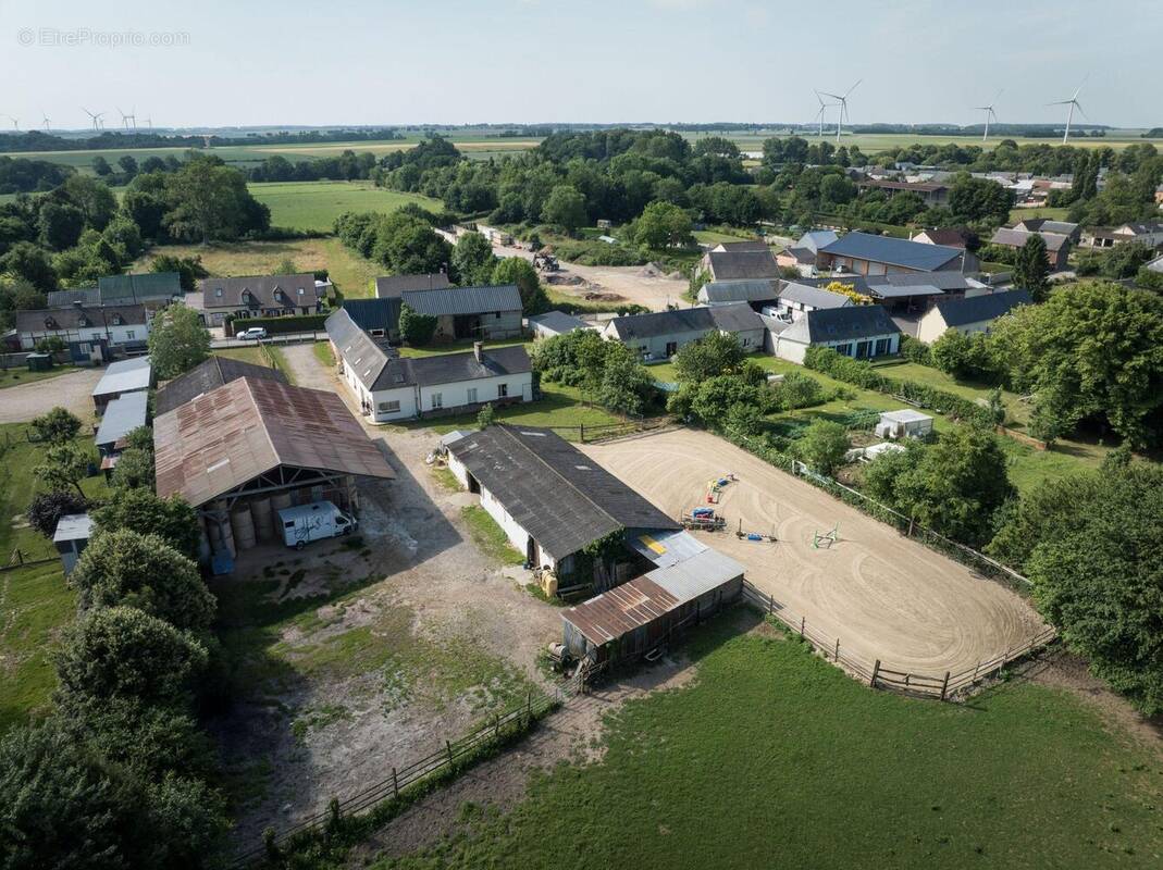 Maison à DAMERAUCOURT