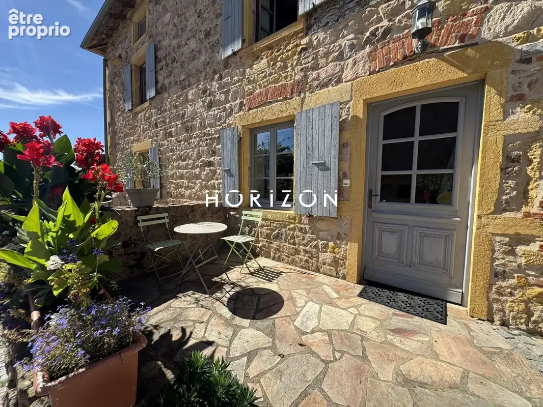 Maison 5 pièces 223 m² à vendre à Belmont-De-La-Loire (42670) - photo 4