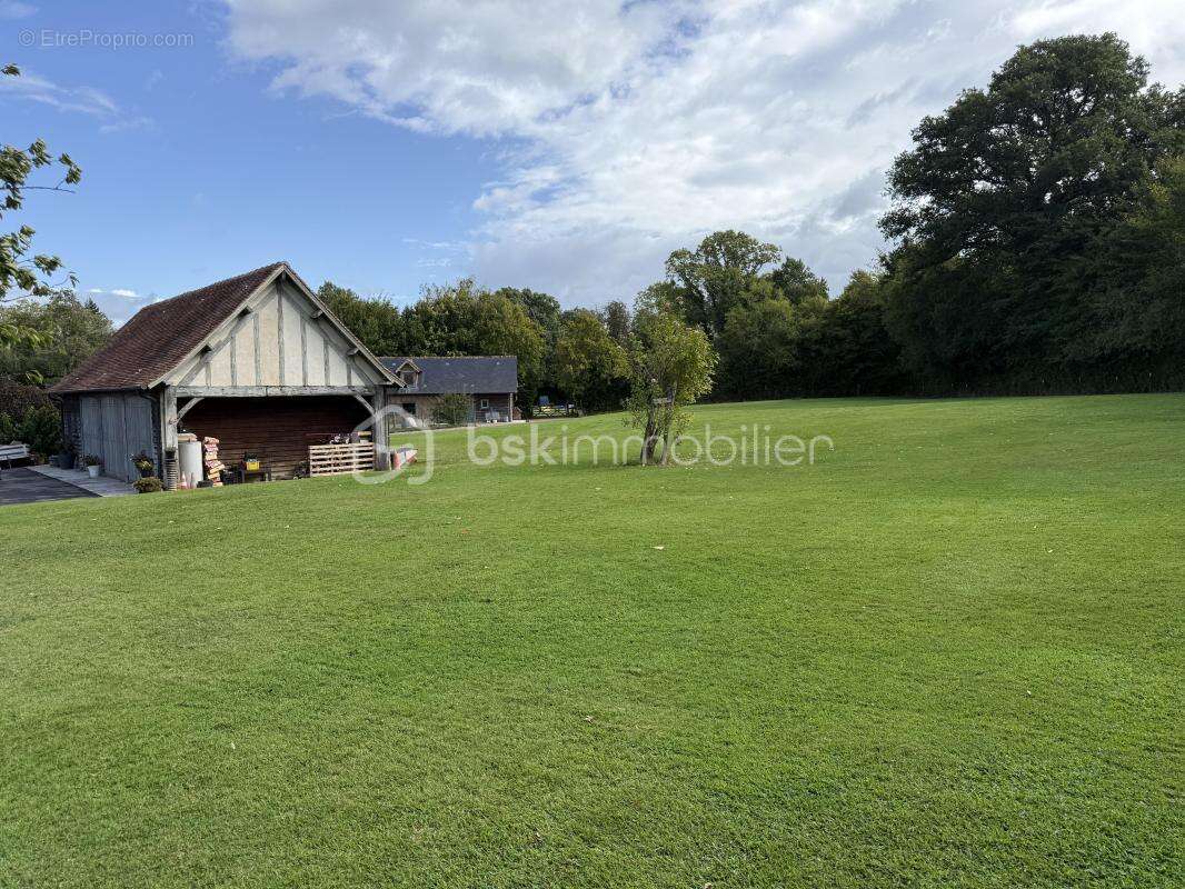 Maison à PONT-L&#039;EVEQUE