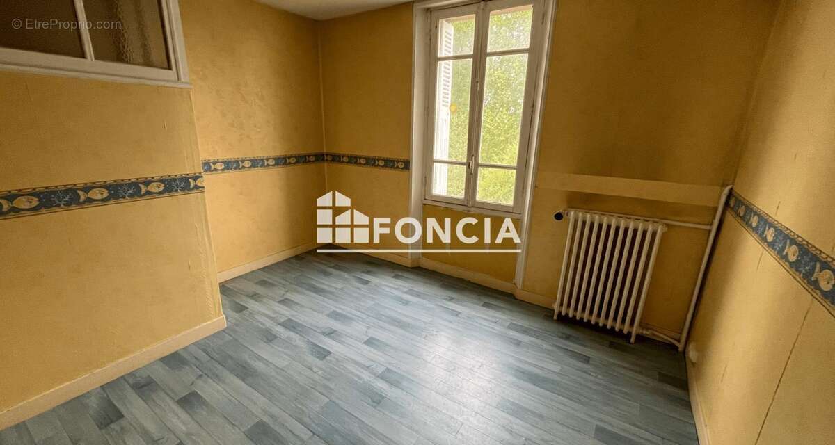 Maison à CONNERRE