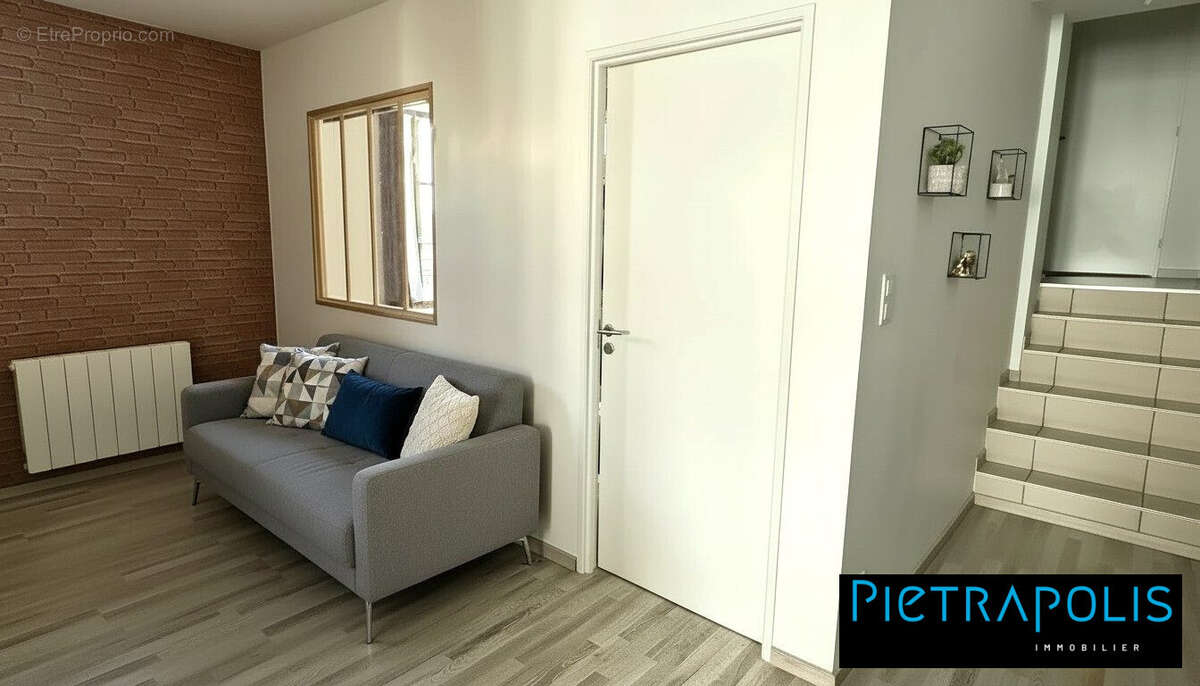 Appartement à SAVIGNY
