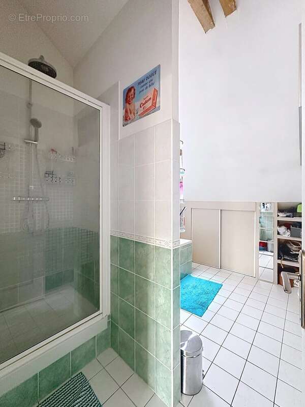 La varenne - duplex dernier etage - photo 13