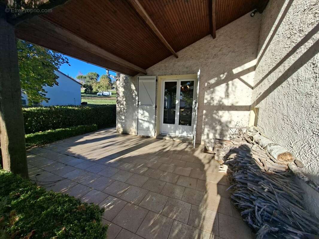 Maison à ROQUECOURBE