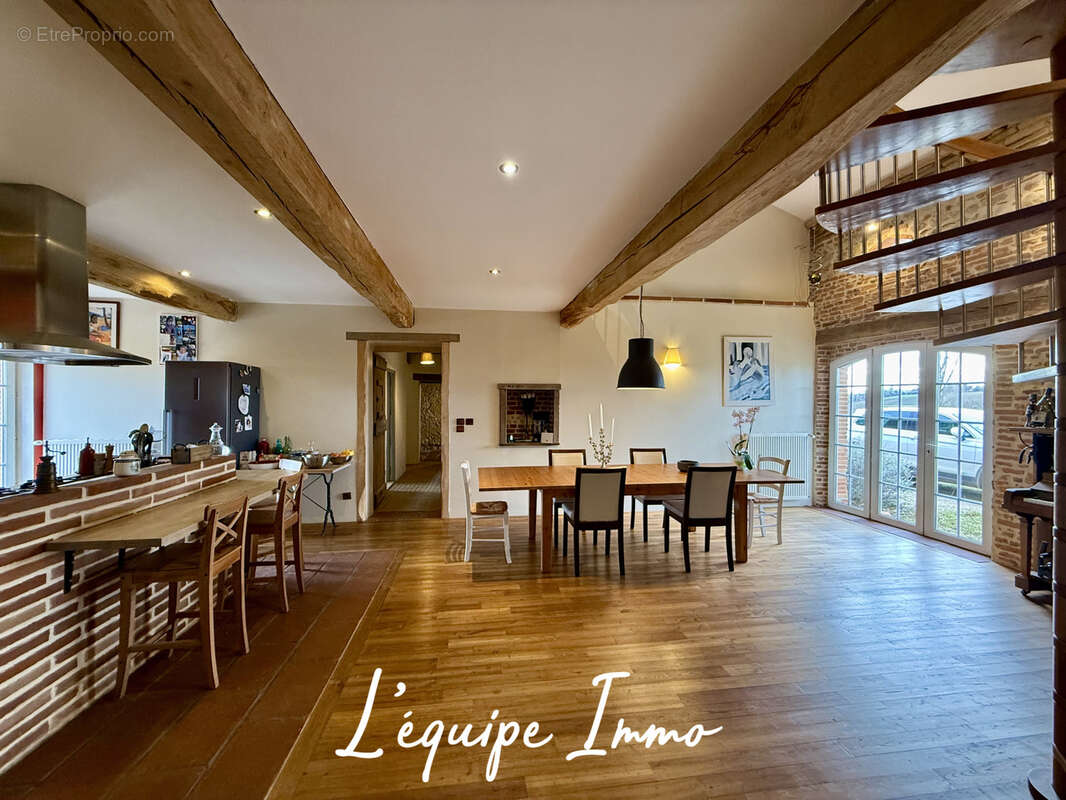 Maison à SEYSSES-SAVES