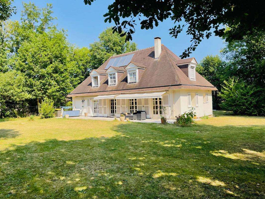 Maison à VERNOUILLET