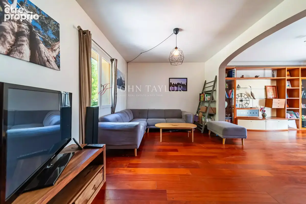Maison à vendre à Cabrières-d'Avignon : 160 m² de charme avec piscine - photo 13
