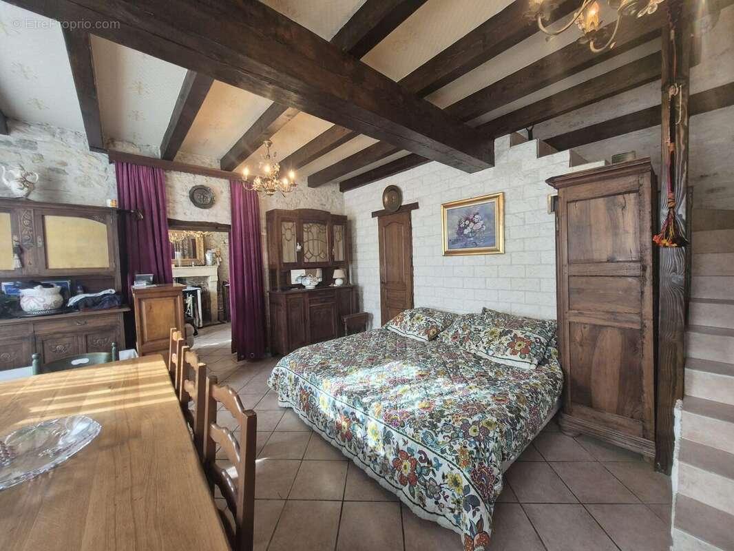 Maison à LES TOUCHES-DE-PERIGNY