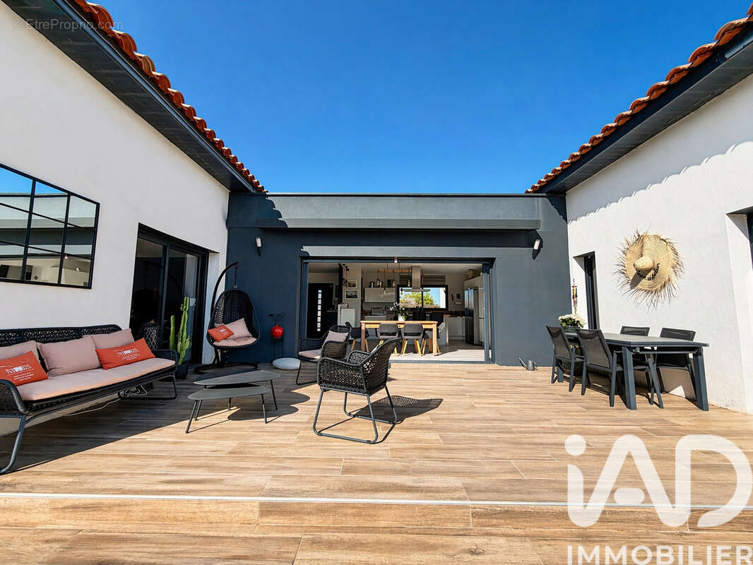 Photo 5 - Maison à NIMES