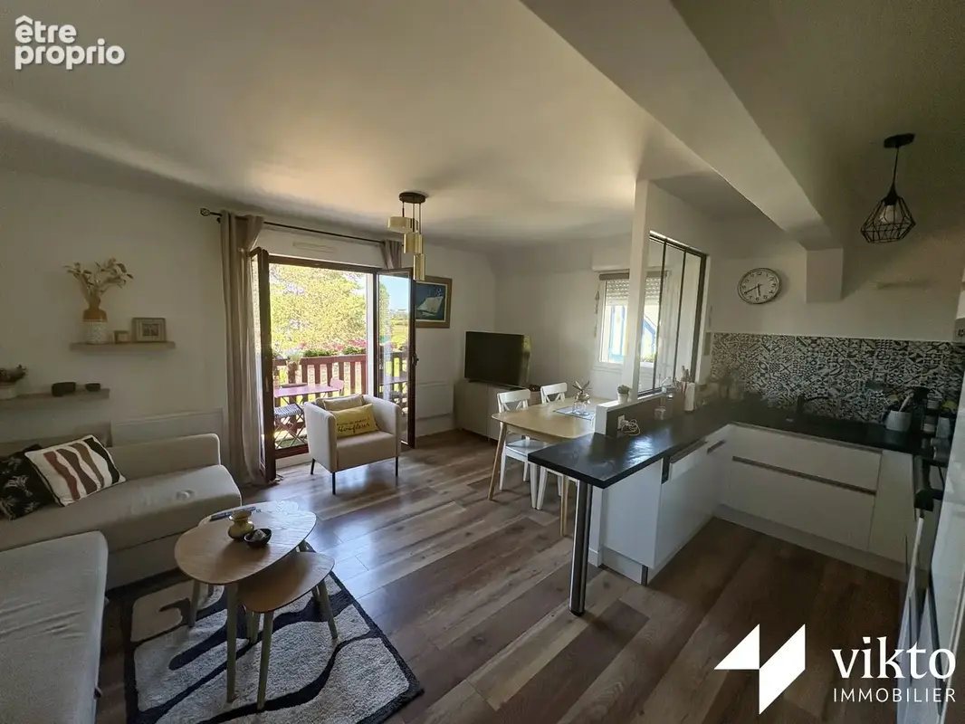 Appartement 48 m² à Saint-Arnoult  - photo 3