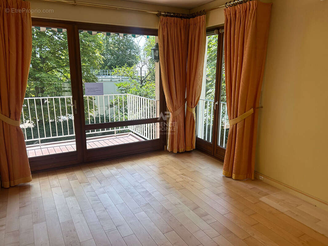 Appartement Maisons Laffitte 5 pièce(s) 111.35 m2 - photo 9