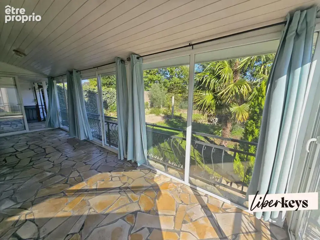 Maison - 109m2 - 5 pièces - Sainte Luce sur Loire - photo 2