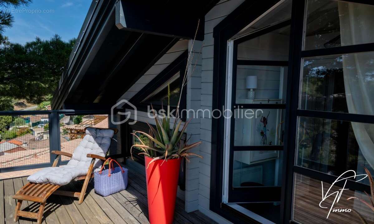 Maison à LE CASTELLET