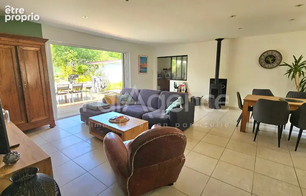 Maison de plain-pied   4 chambres - photo 5