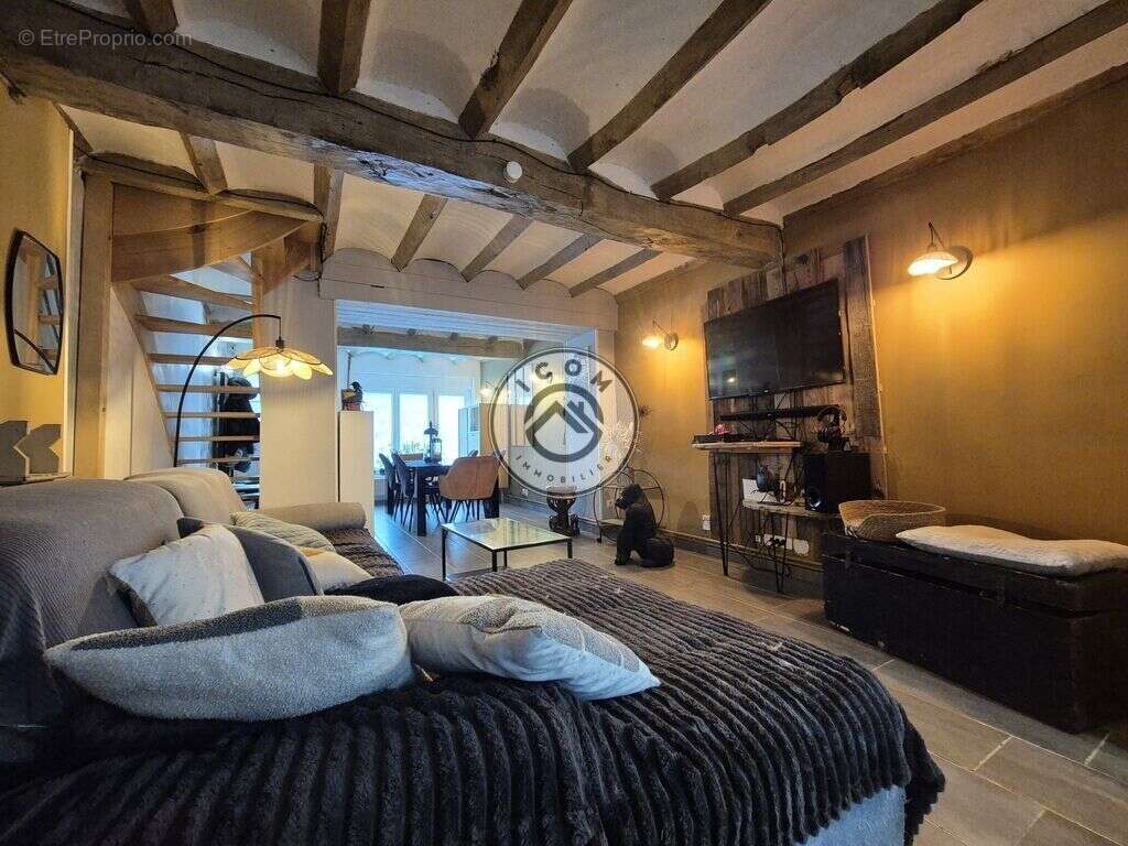 Maison à FERRIERE-LA-GRANDE