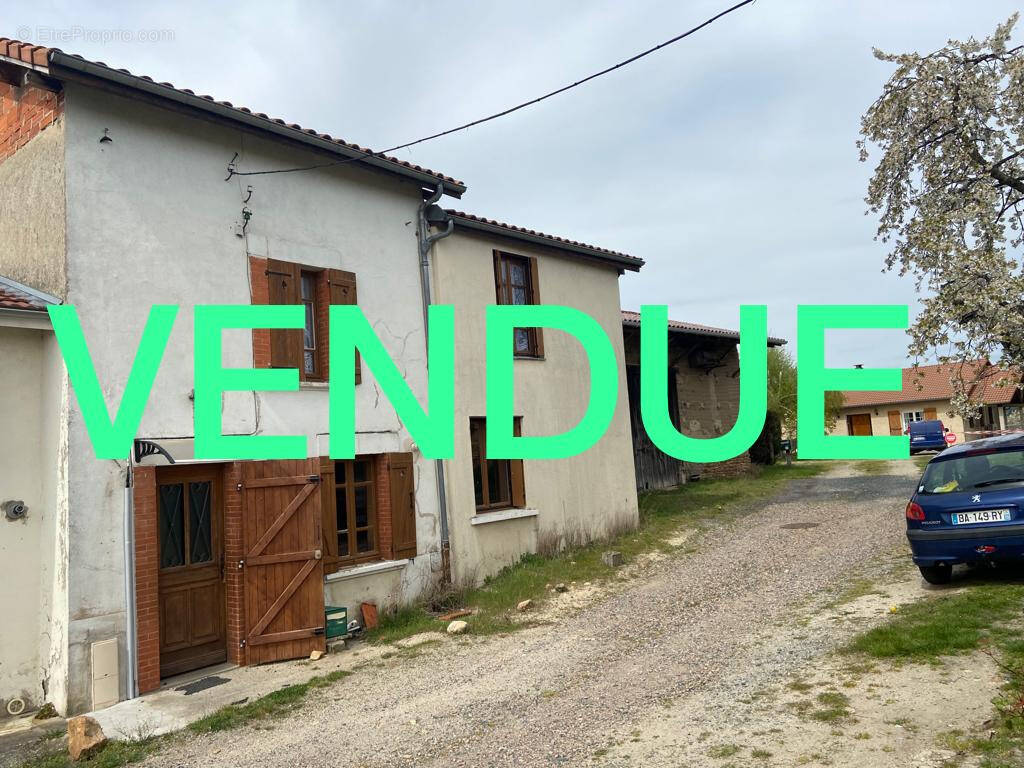 Maison à PUY-GUILLAUME