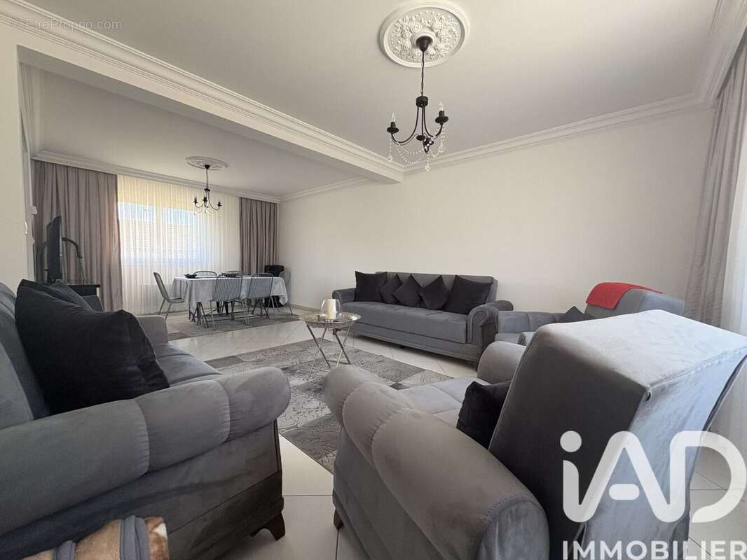 Photo 2 - Maison à SAINT-CLEMENT